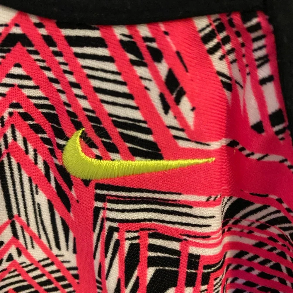 Nike Pink and Black Girls competitive Swimsuit size 5/20